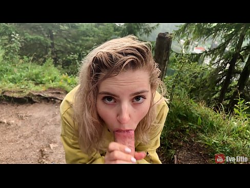 ❤️ Une fille avale du sperme après une fellation publique - Eva Elfi ❌ Vidéo de sexe at porn fr.thebestfetishsites.ru ❤