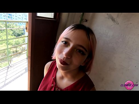 ❤️ Une étudiante sensuelle suce un étranger dans l'Outback - sperme sur son visage ❌ Vidéo de sexe at porn fr.thebestfetishsites.ru ❤